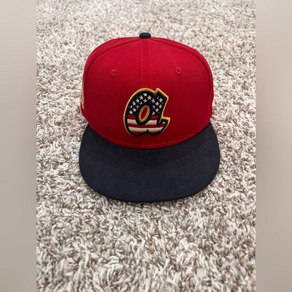 New Era Atlanta Braves Hat - Picture 1 of 3